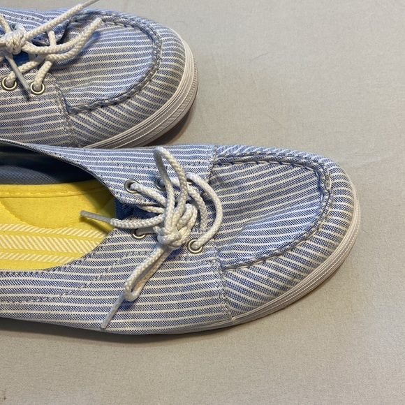 Keds striped boat shoe. 9 - Picture 2 of 7